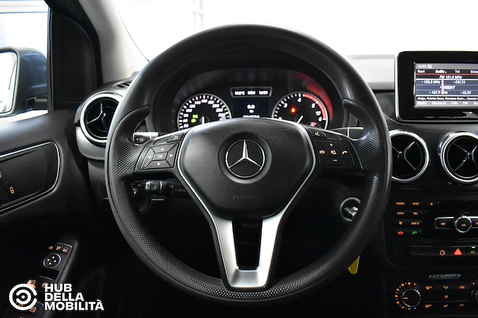 MERCEDES-BENZ B 180 CDI BlueEFFICIENCY Executive